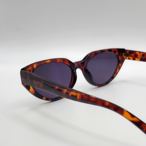 Flat-Top Skylar(Sun reader) - Picture 4 of 4